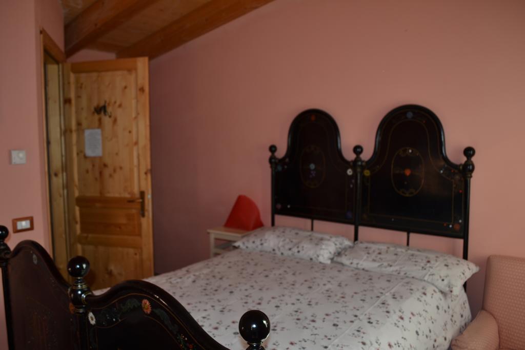 Cascina Trapella Villa Terruggia Værelse billede