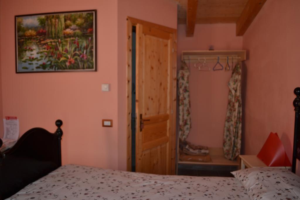 Cascina Trapella Villa Terruggia Værelse billede